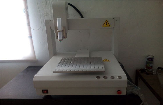 Colle conductrice de l'adhésif/ab/machine de distribution d'époxyde pour le conseil/orateur de carte PCB