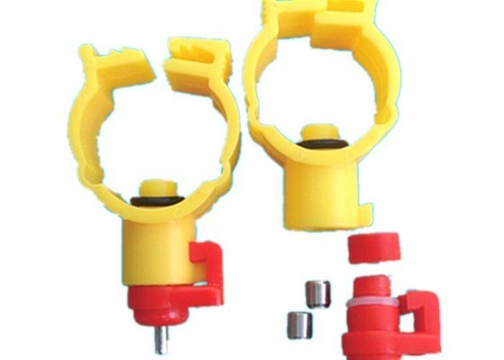 Buveurs automatiques de mamelon de robinet à tournant sphérique de grilleur de volaille de conducteur de l'eau de poulet d'ABS